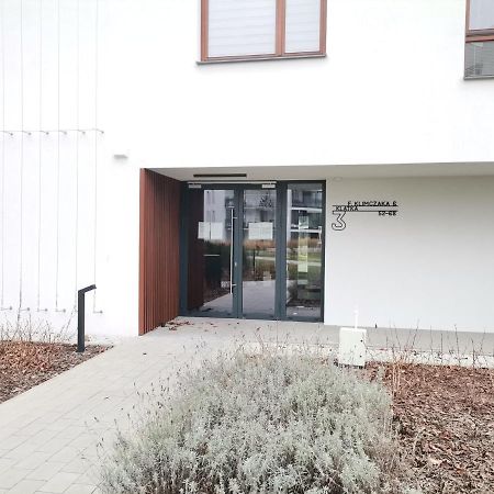 Nowoczesny Apartament Z Widokiem Apartamento Varsóvia Exterior foto