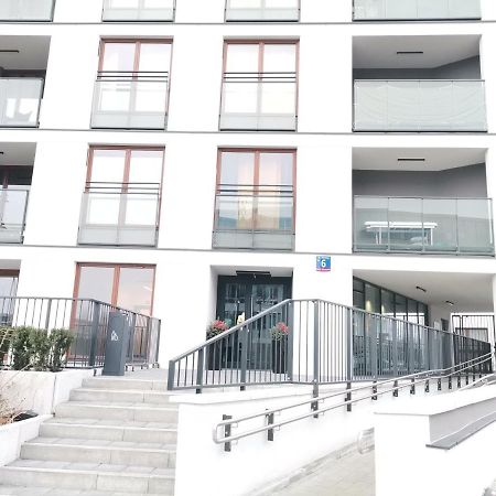 Nowoczesny Apartament Z Widokiem Apartamento Varsóvia Exterior foto